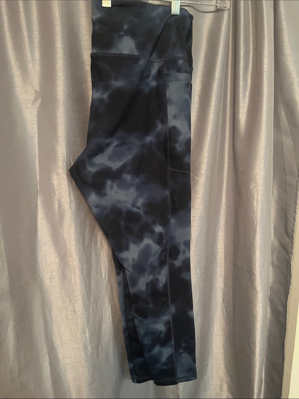 Danskin Black and Navy Tie-Dye Leggings